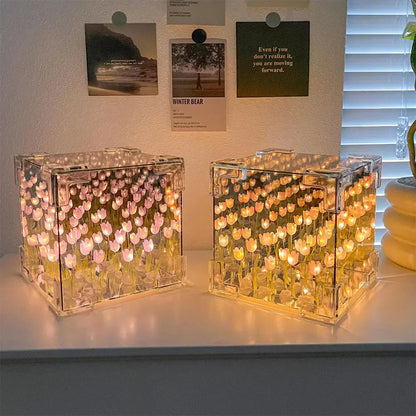 Cube Tulip Lamp