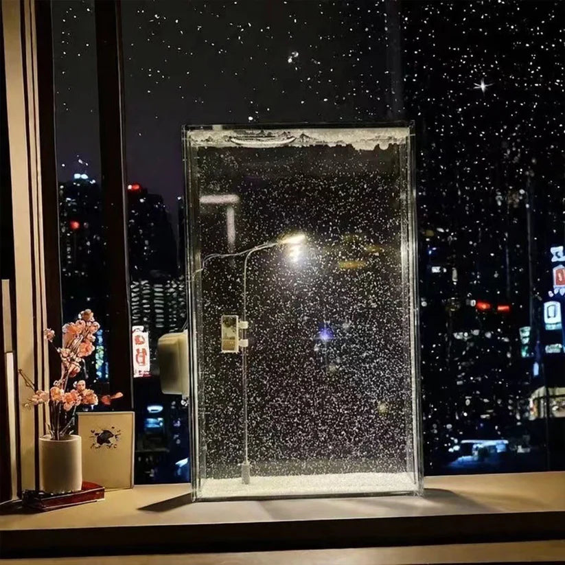 Snowfall Lamp | Snowy Street Lamp