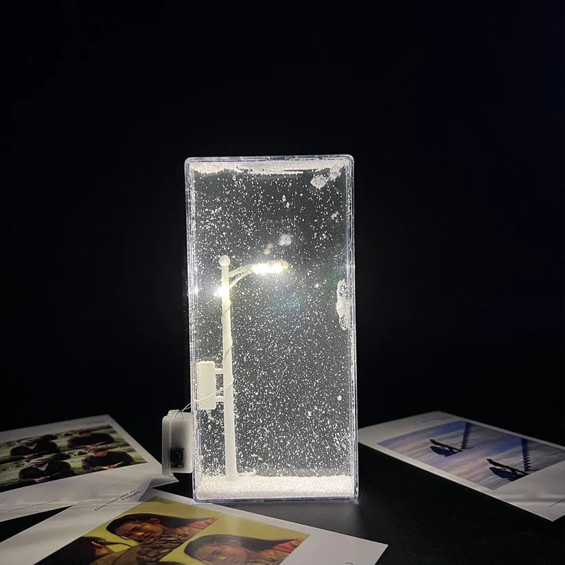 Snowfall Lamp | Snowy Street Lamp